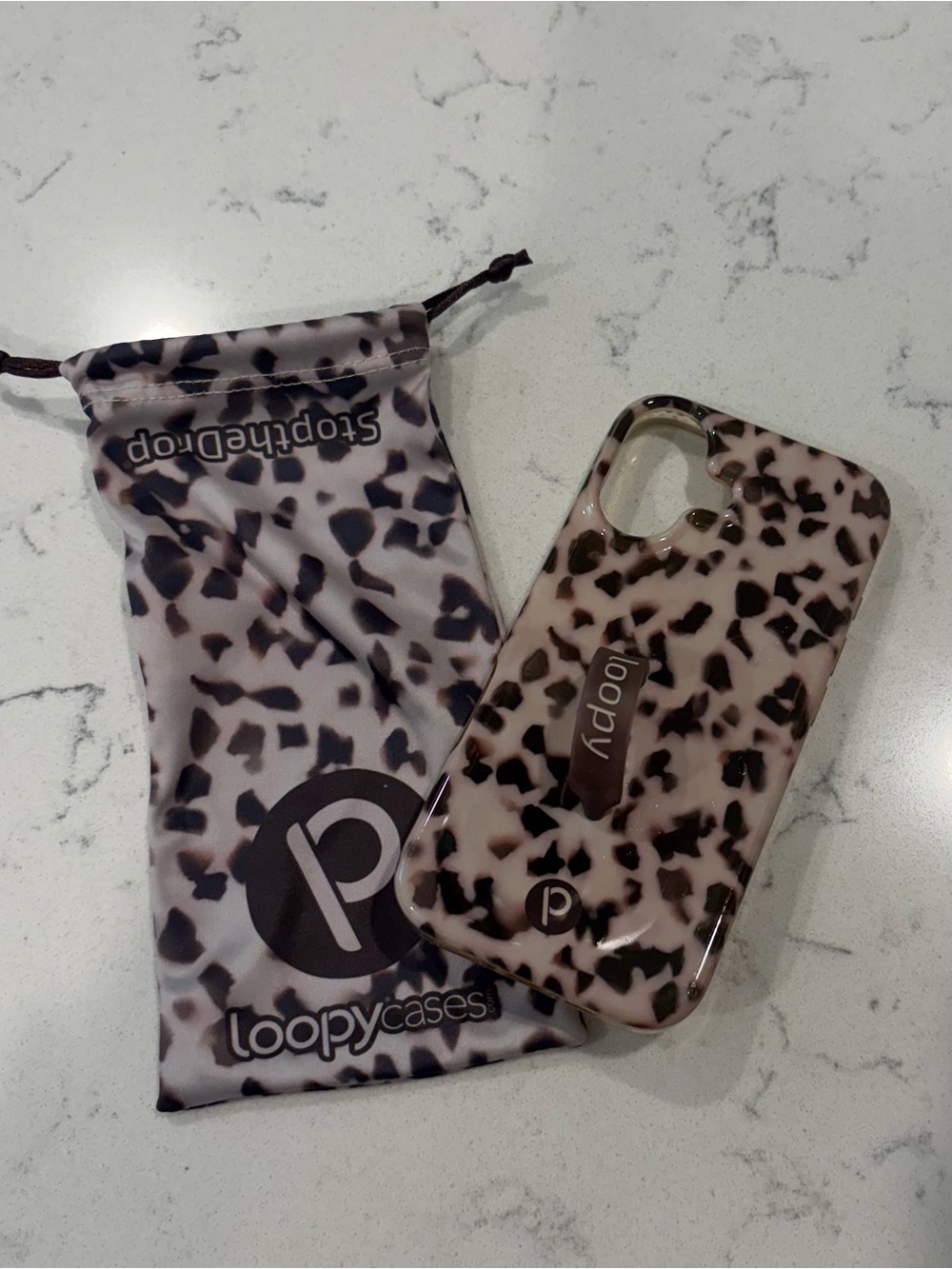 Blonde Tortoise Loopy Case for iPhone 17